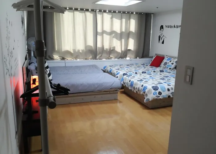 Rocohouse Aparthotel