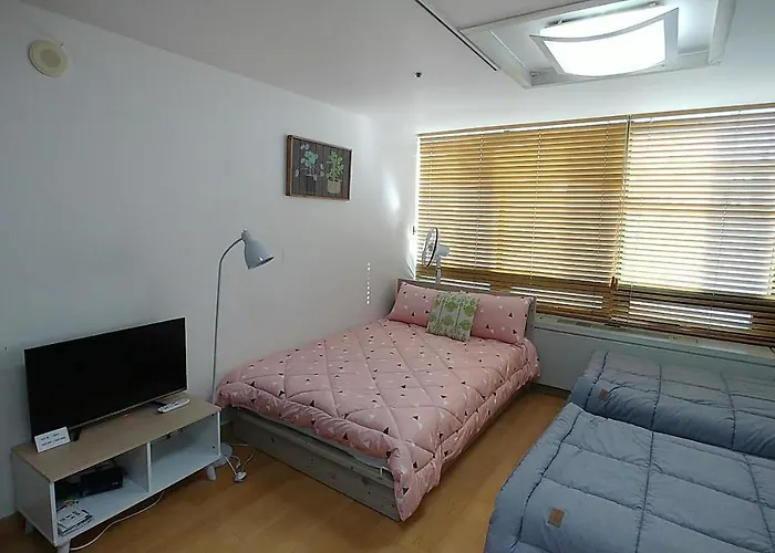 Rocohouse Aparthotel Seoul